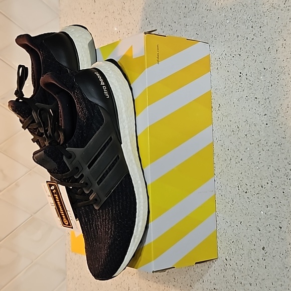 Adidas UltraBOOST 3.0 Core Black - Picture 5 of 8